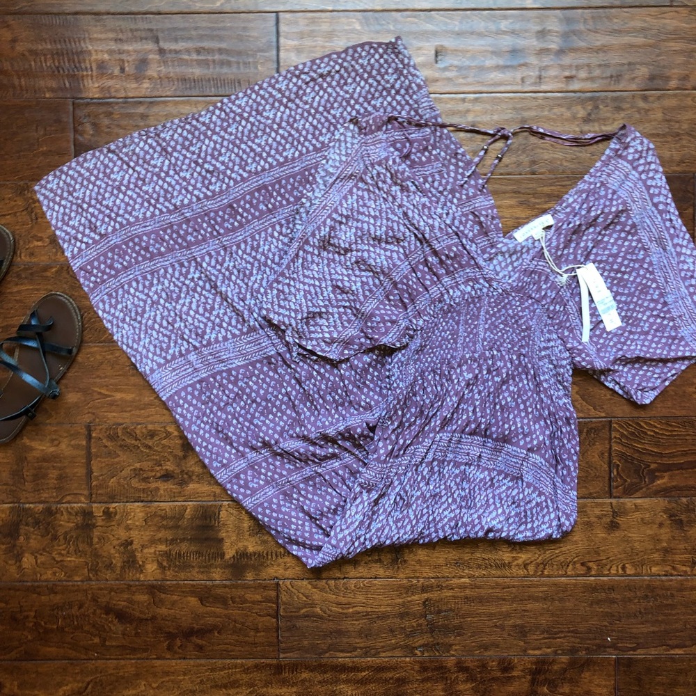 NWT Love stitch // smocked waist maxi dress